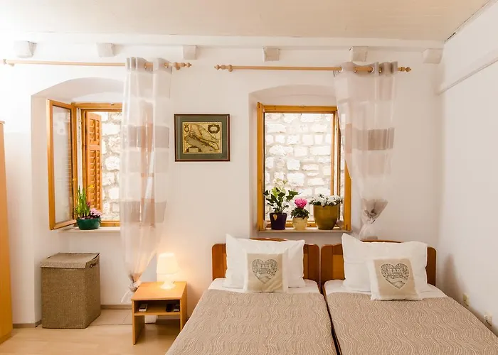 Apartments Divina