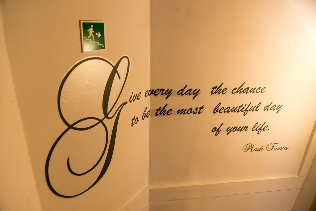 Apartment Divina